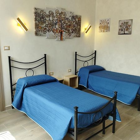 Roma Tourist Lease Ξενοδοχείο Acilia Εξωτερικό φωτογραφία
